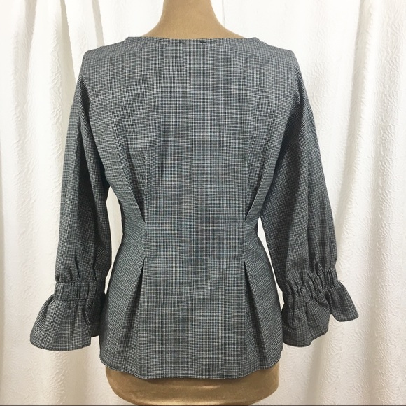 Essie top - Picture 3 of 3